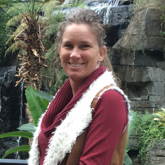 Meet your Posher, Amanda - Picture 1 of 1